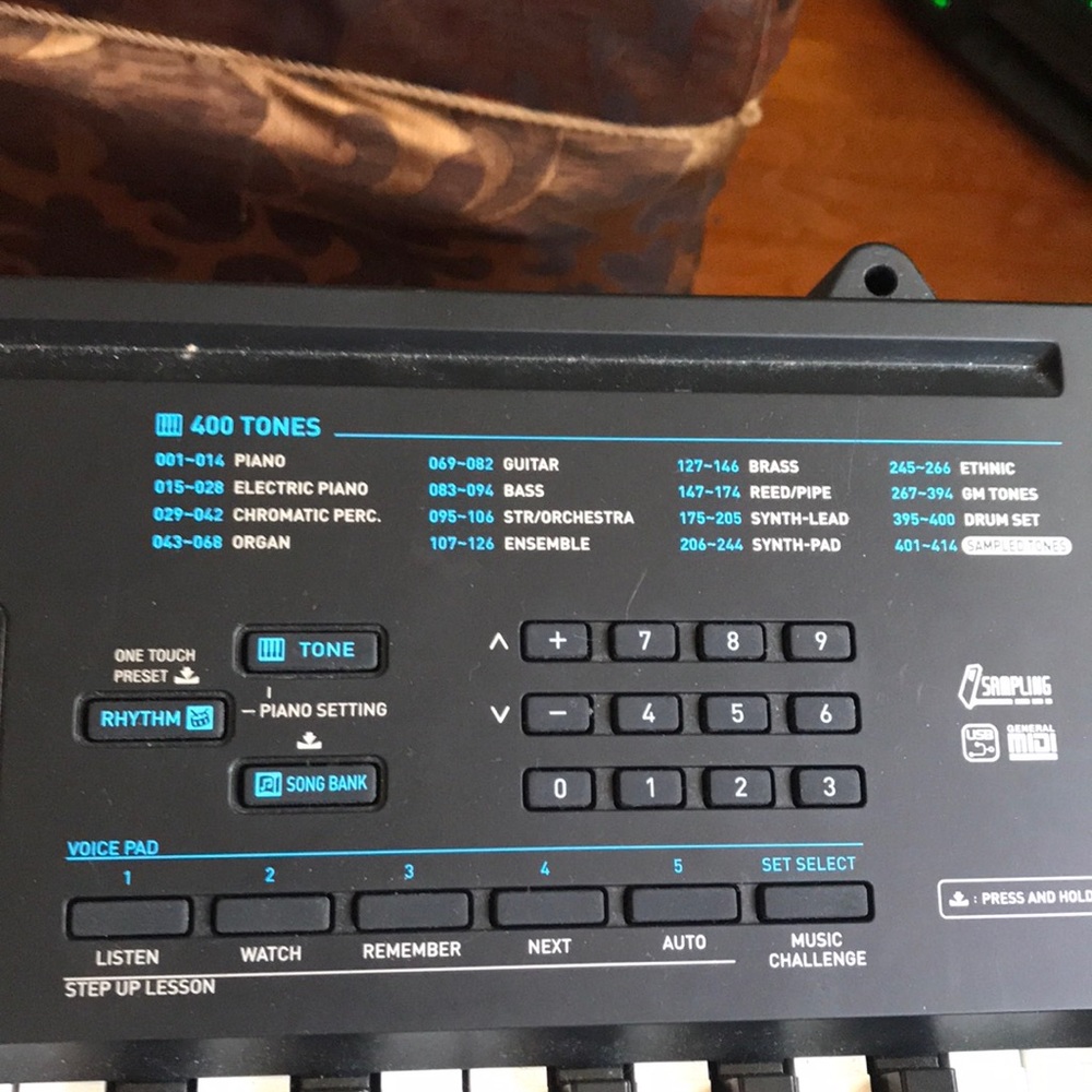 Casio keyboard - Picture 4 of 4